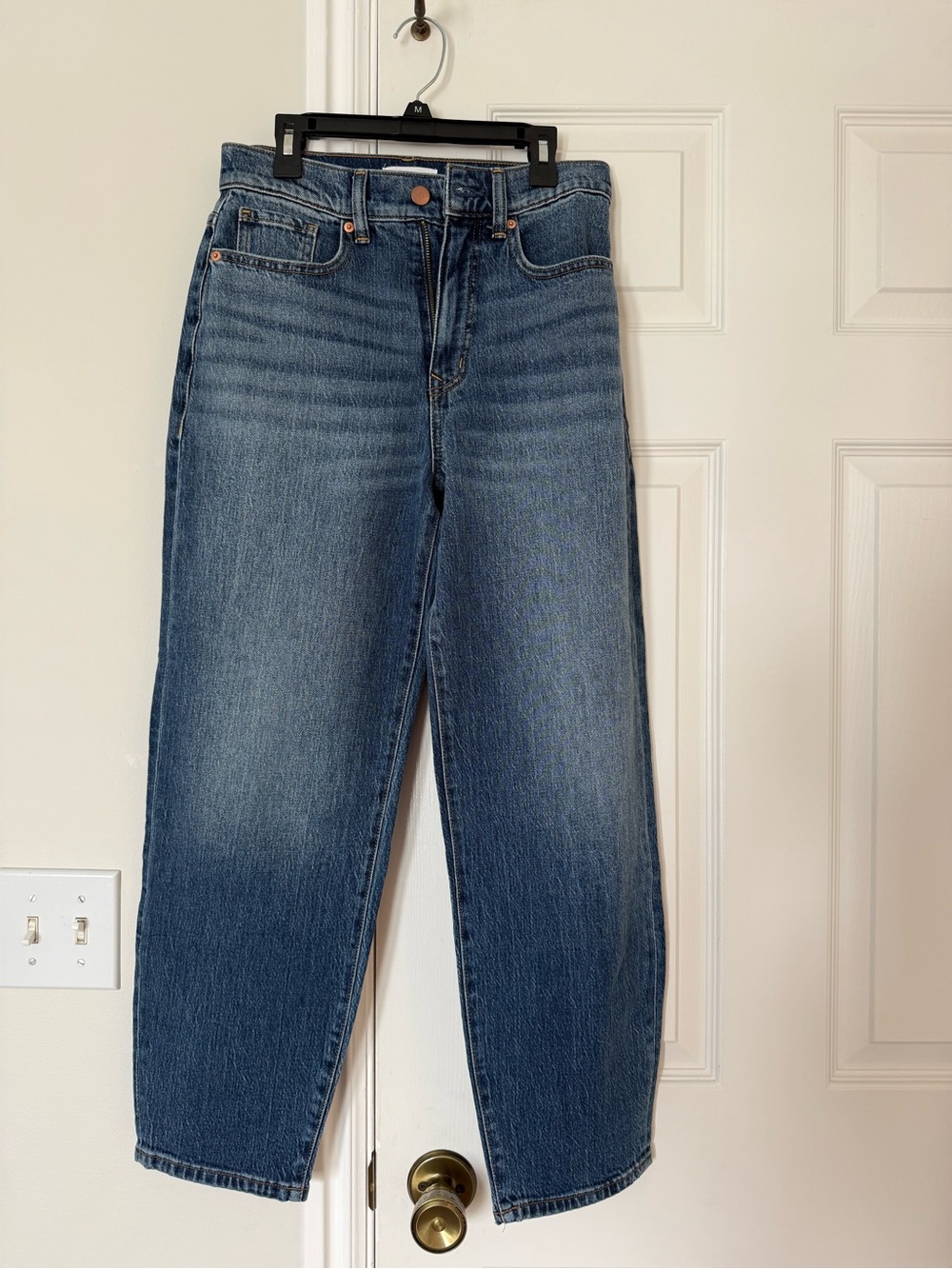 Evereve Mid-Blue Straight-Leg Jeans